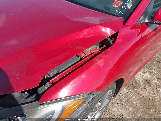 45274881 :رقم المزاد ، KMHD84LFXHU064144 vin ، 2017 Hyundai Elantra Limited مزاد بيع