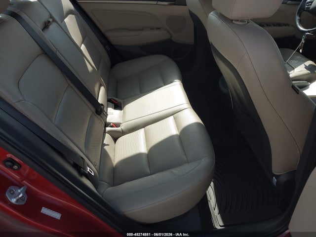 45274881 :رقم المزاد ، KMHD84LFXHU064144 vin ، 2017 Hyundai Elantra Limited مزاد بيع