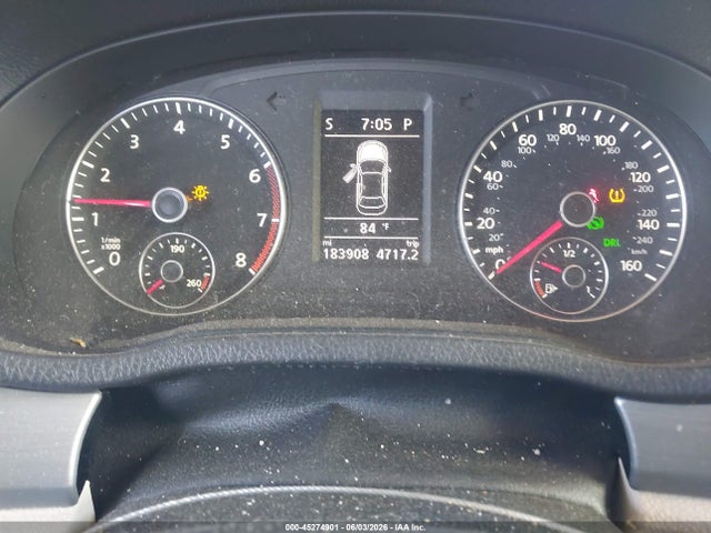 2014 Volkswagen Passat 1.8t Se მანქანა იყიდება აუქციონზე, vin: 1VWBT7A35EC037680, აუქციონის ნომერი: 45274901
