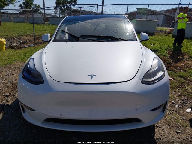 45274916 :رقم المزاد ، 7SAYGDEF0NF524473 vin ، 2022 Tesla Model Y Performance Dual Motor All-wheel Drive مزاد بيع