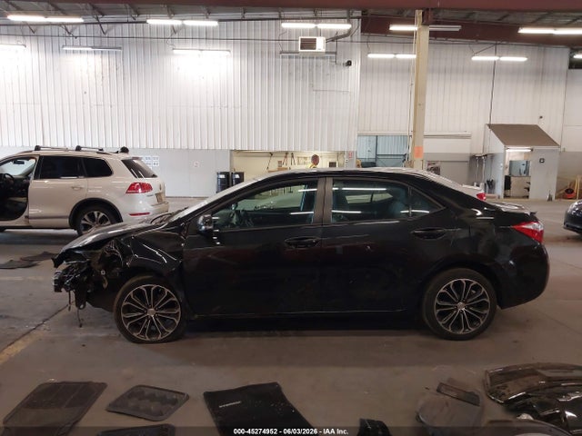 2T1BURHE2FC477979 Toyota Corolla S Plus