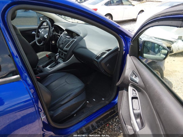 Ford FOCUS SE 2014 1FADP3F22EL244011 Image 5