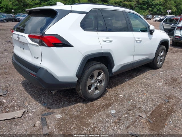 45274983 :رقم المزاد ، 2T3W1RFV7RW324053 vin ، 2024 Toyota Rav4 Xle مزاد بيع