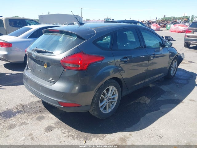 Ford FOCUS SE 2015 1FADP3K2XFL350942 Image 4