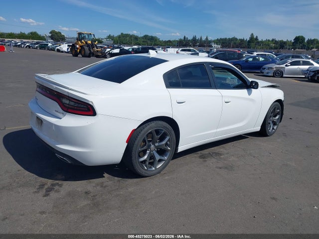 2C3CDXHG3FH871415 Dodge Charger Sxt