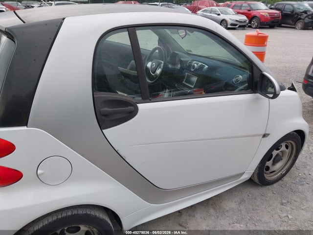 Aukcja sprzedaży 2015 Smart Fortwo Pure, vin: WMEEJ3BA7FK809083, numer aukcji: 45275036