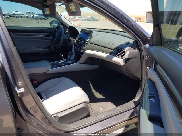 Honda ACCORD LX 2018 1HGCV1F15JA196390 Image 5