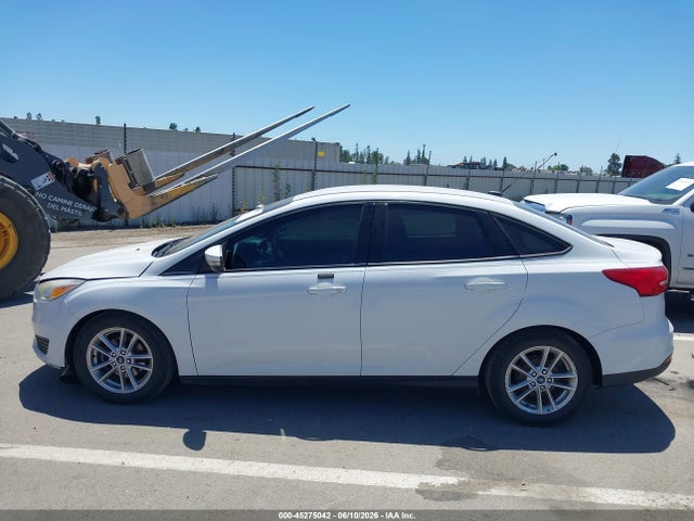 Ford FOCUS SE 2016 1FADP3F2XGL336325 Image 14