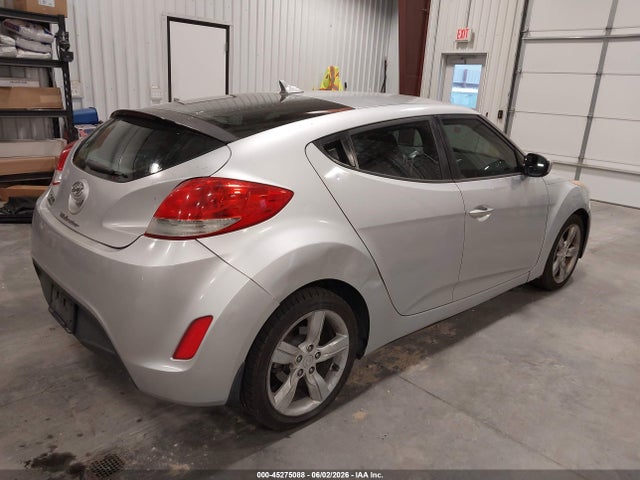 2012 Hyundai Veloster Base W/black მანქანა იყიდება აუქციონზე, vin: KMHTC6AD8CU026654, აუქციონის ნომერი: 45275088
