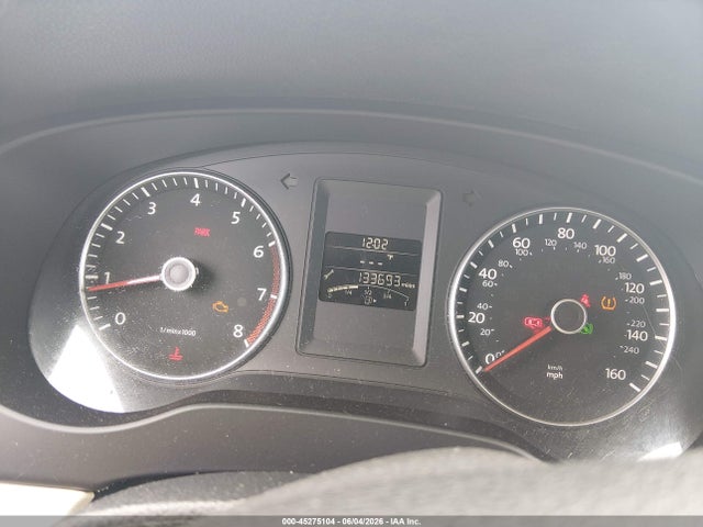 45275104 :رقم المزاد ، 3VWLX7AJ4DM256277 vin ، 2013 Volkswagen Jetta 2.5l Sel مزاد بيع