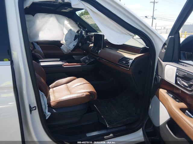 5LMJJ3LT4NEL16335 Lincoln Navigator Reserve L