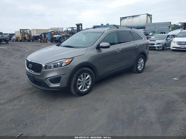 KIA Sorento 3.3l Lx 2016 5XYPG4A52GG034277 Image 2
