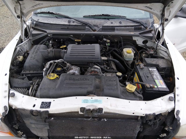 45275121 :رقم المزاد ، 1B4HS28N7YF230245 vin ، 2000 Dodge Durango مزاد بيع