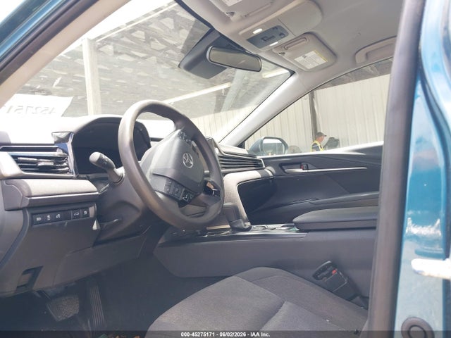 Продажа на аукционе авто 2025 Toyota Camry Le, vin: 4T1DAACK2SU068034, номер лота: 45275171