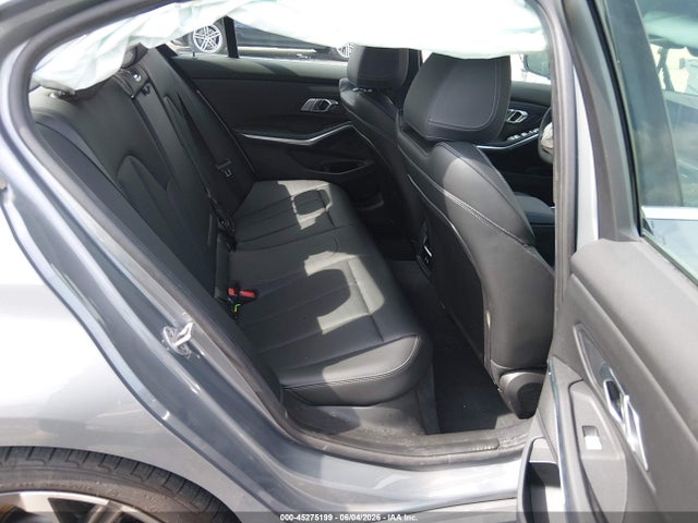 45275199 :رقم المزاد ، 3MW69CW06S8F34165 vin ، 2025 Bmw 330i مزاد بيع