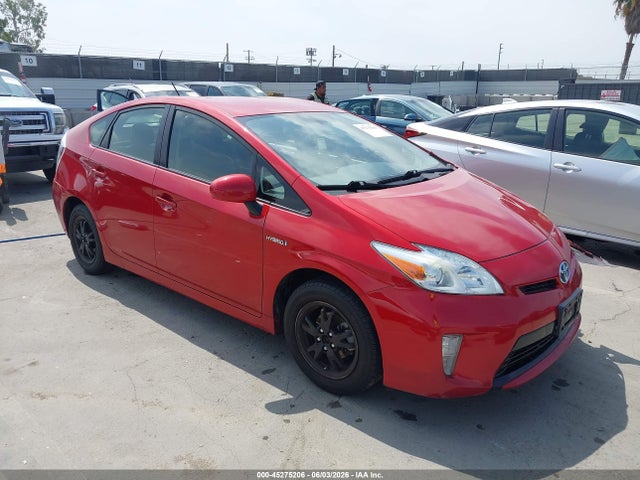 Toyota Prius Four 2014 JTDKN3DU0E1757829 главное изображение