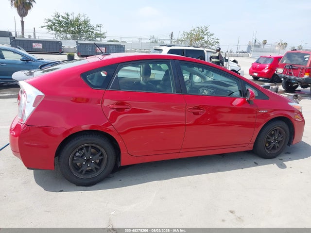 Toyota Prius Four 2014 JTDKN3DU0E1757829 Image 13