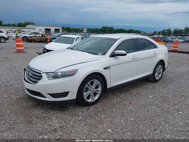 Ford TAURUS SEL 2016 1FAHP2E80GG118887 Image 2