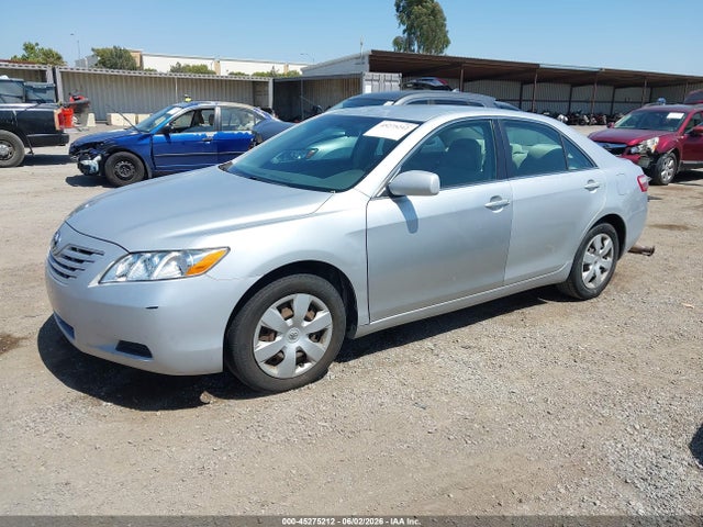 2007 Toyota Camry Le მანქანა იყიდება აუქციონზე, vin: 4T1BE46K27U670433, აუქციონის ნომერი: 45275212