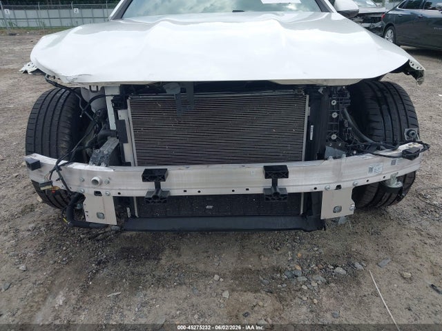 W1KMJ4HB1RF017143 Mercedes-Benz Cle 300 4matic