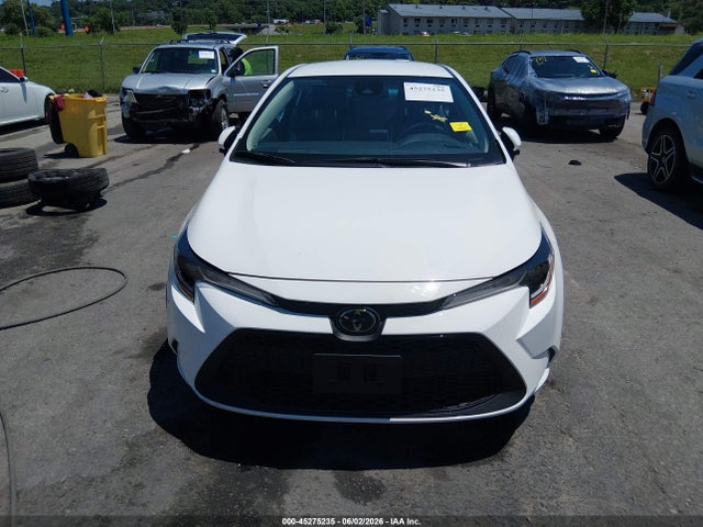 45275235 :رقم المزاد ، JTDEPMAE3MJ189889 vin ، 2021 Toyota Corolla Le مزاد بيع