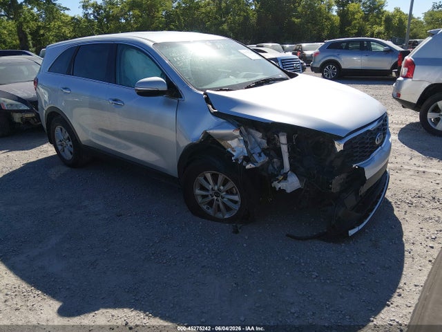 Продажа на аукционе авто 2019 Kia Sorento 2.4l L, vin: 5XYPG4A36KG577459, номер лота: 45275242