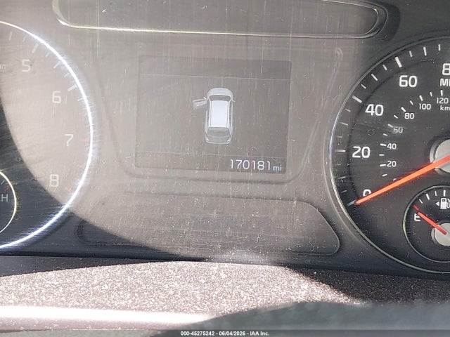 45275242 :رقم المزاد ، 5XYPG4A36KG577459 vin ، 2019 Kia Sorento 2.4l L مزاد بيع