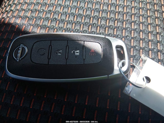 3N8AP6DD0SL339335 Nissan Kicks Sr Intelligent Awd