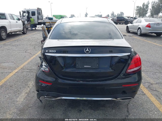 Mercedes-Benz E 300 2017 WDDZF4JB6HA210210 Image 16