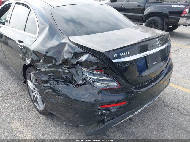 Mercedes-Benz E 300 2017 WDDZF4JB6HA210210 Image 17
