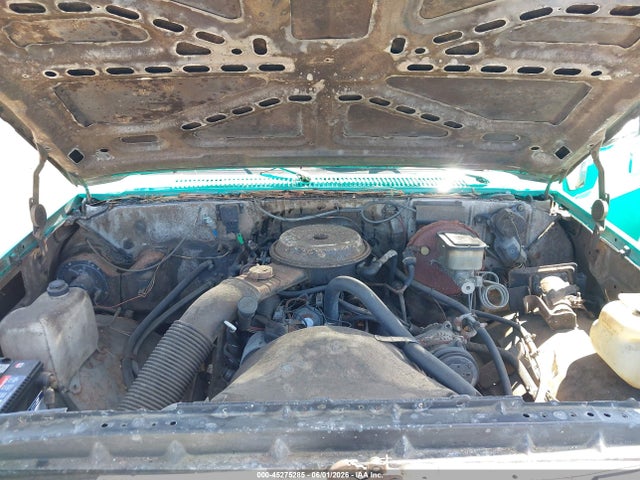 Продажа на аукционе авто 1985 Chevrolet C10, vin: 1GCCC14N1FJ135247, номер лота: 45275285