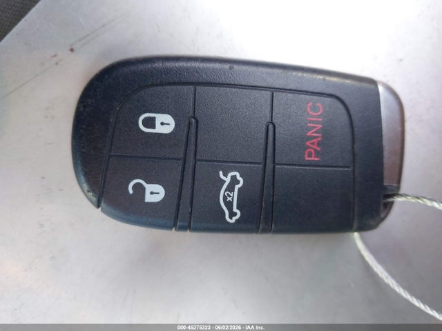 Продажа на аукционе авто 2012 Chrysler 300, vin: 2C3CCAAG7CH117732, номер лота: 45275323