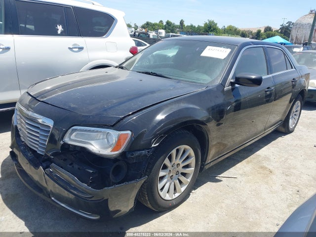 Продажа на аукционе авто 2012 Chrysler 300, vin: 2C3CCAAG7CH117732, номер лота: 45275323