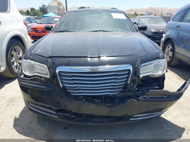 Продажа на аукционе авто 2012 Chrysler 300, vin: 2C3CCAAG7CH117732, номер лота: 45275323
