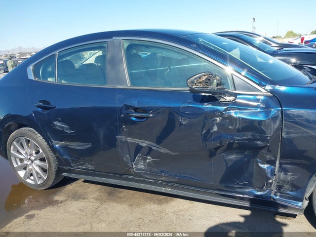 2020 Mazda Mazda3 Preferred Package მანქანა იყიდება აუქციონზე, vin: 3MZBPADL5LM127629, აუქციონის ნომერი: 45275378