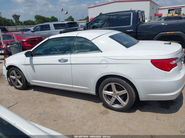 45275430 :رقم المزاد ، 1C3BCBFG9CN233712 vin ، 2012 Chrysler 200 Limited مزاد بيع
