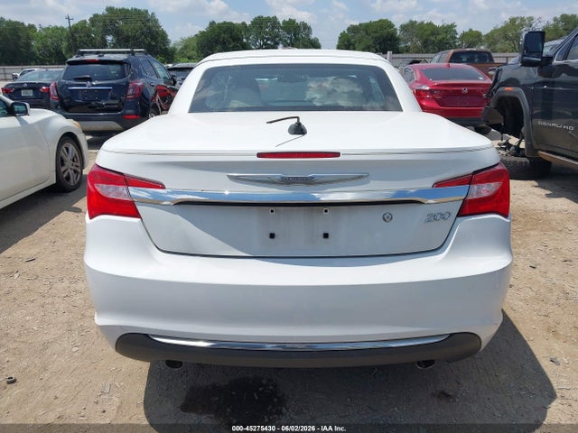 45275430 :رقم المزاد ، 1C3BCBFG9CN233712 vin ، 2012 Chrysler 200 Limited مزاد بيع