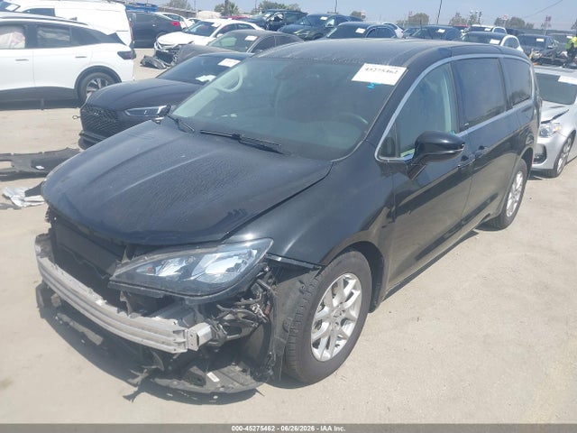 Chrysler Voyager Lx 2024 2C4RC1CG4RR176694 Image 2