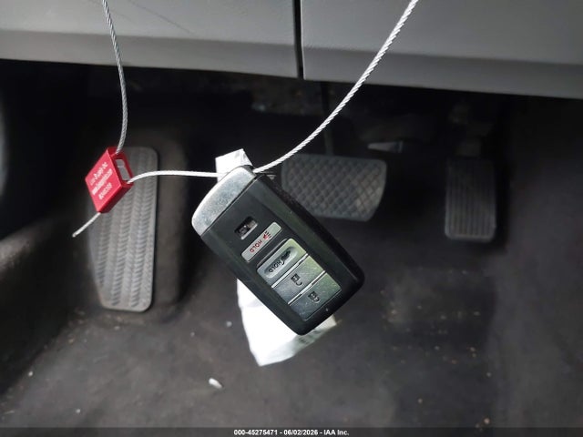 45275471 :رقم المزاد ، 19UUB1F33HA009043 vin ، 2017 Acura Tlx مزاد بيع