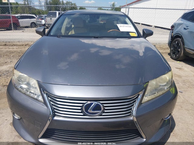 45275519 :رقم المزاد ، JTHBW1GG2E2059318 vin ، 2014 Lexus Es 300h مزاد بيع