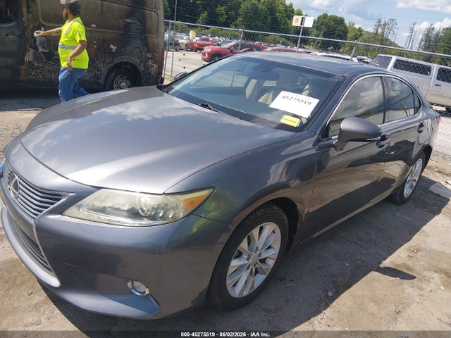 45275519 :رقم المزاد ، JTHBW1GG2E2059318 vin ، 2014 Lexus Es 300h مزاد بيع