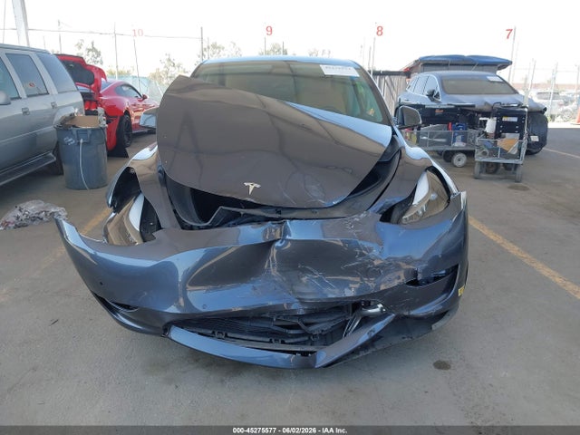 45275577 :رقم المزاد ، 7SAYGDEFXNF468378 vin ، 2022 Tesla Model Y Performance Dual Motor All-wheel Drive مزاد بيع
