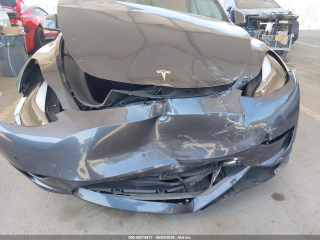 45275577 :رقم المزاد ، 7SAYGDEFXNF468378 vin ، 2022 Tesla Model Y Performance Dual Motor All-wheel Drive مزاد بيع