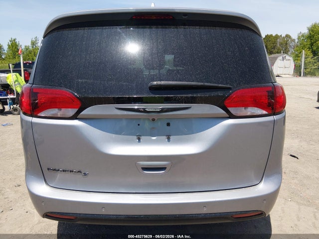 Продаж на аукціоні авто 2018 Chrysler Pacifica Touring L, vin: 2C4RC1BG0JR174852, номер лоту: 45275629
