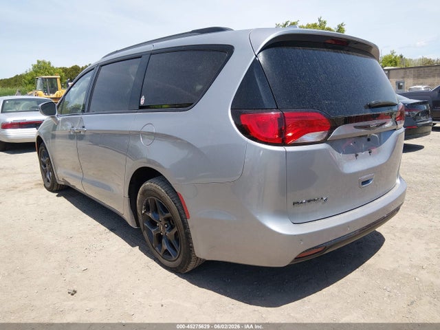 Продаж на аукціоні авто 2018 Chrysler Pacifica Touring L, vin: 2C4RC1BG0JR174852, номер лоту: 45275629