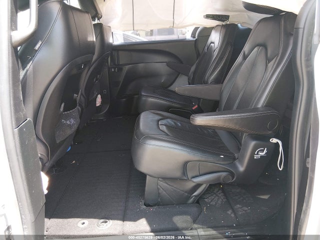 Продаж на аукціоні авто 2018 Chrysler Pacifica Touring L, vin: 2C4RC1BG0JR174852, номер лоту: 45275629