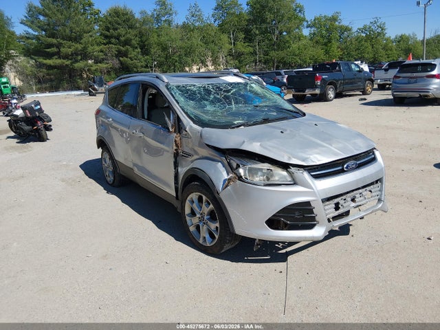 45275672 :رقم المزاد ، 1FMCU9J92EUD13081 vin ، 2014 Ford Escape Titanium مزاد بيع