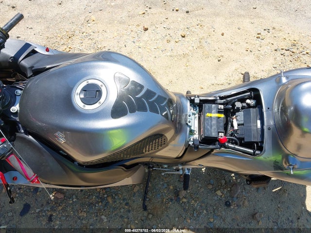 2019 Suzuki Gsx1300 Ra მანქანა იყიდება აუქციონზე, vin: JS1GX72B6K7100545, აუქციონის ნომერი: 45275702