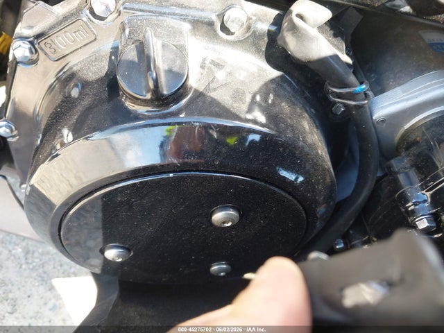 2019 Suzuki Gsx1300 Ra მანქანა იყიდება აუქციონზე, vin: JS1GX72B6K7100545, აუქციონის ნომერი: 45275702