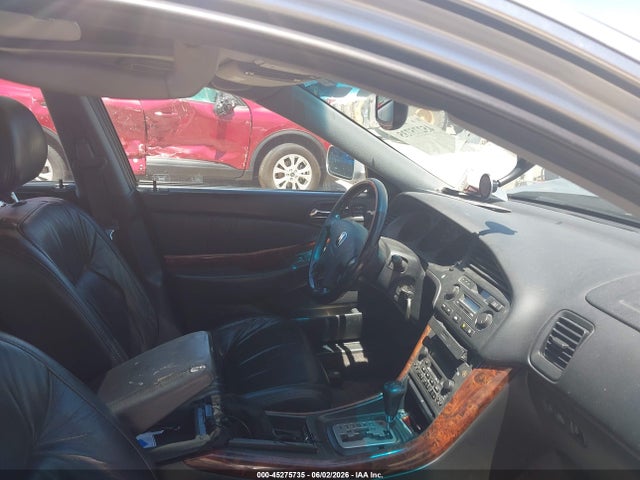 45275735 :رقم المزاد ، 19UUA56653A082749 vin ، 2003 Acura Tl 3.2 مزاد بيع